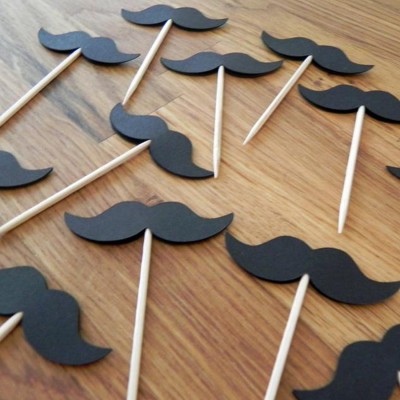 10 Cure-Dents Moustaches -...